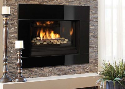 Murphy's Fireplace & Stoves offer the highest quality Regency gas fireplaces in a variety of styles to fit right into your home.